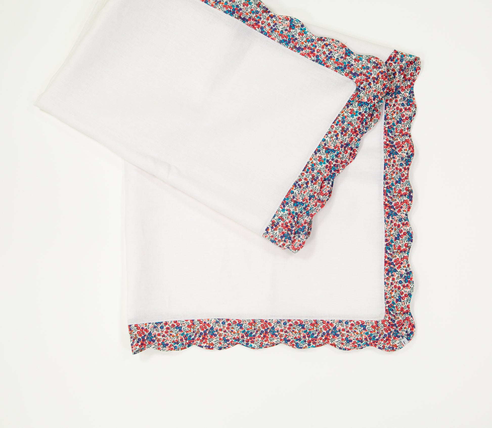 White Tablecloth with Liberty Wiltshire Print Wave