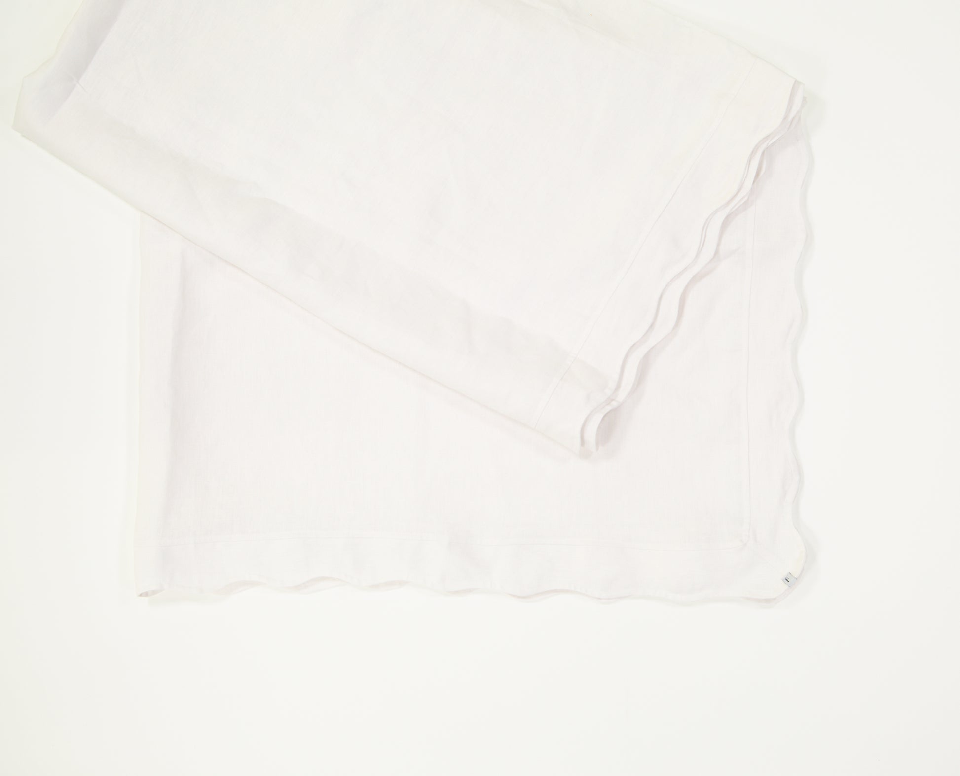 All White Tablecloth with Wave