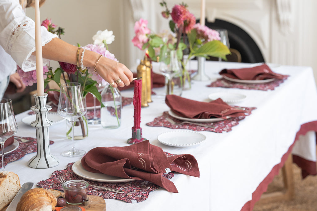 White Tablecloth with Dusty Red Wave